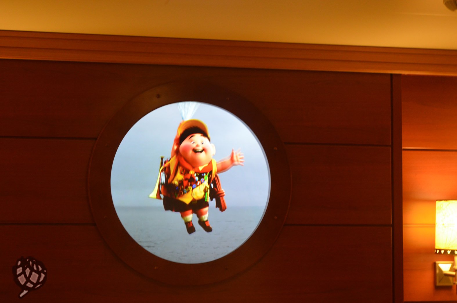 cabine boneco janela