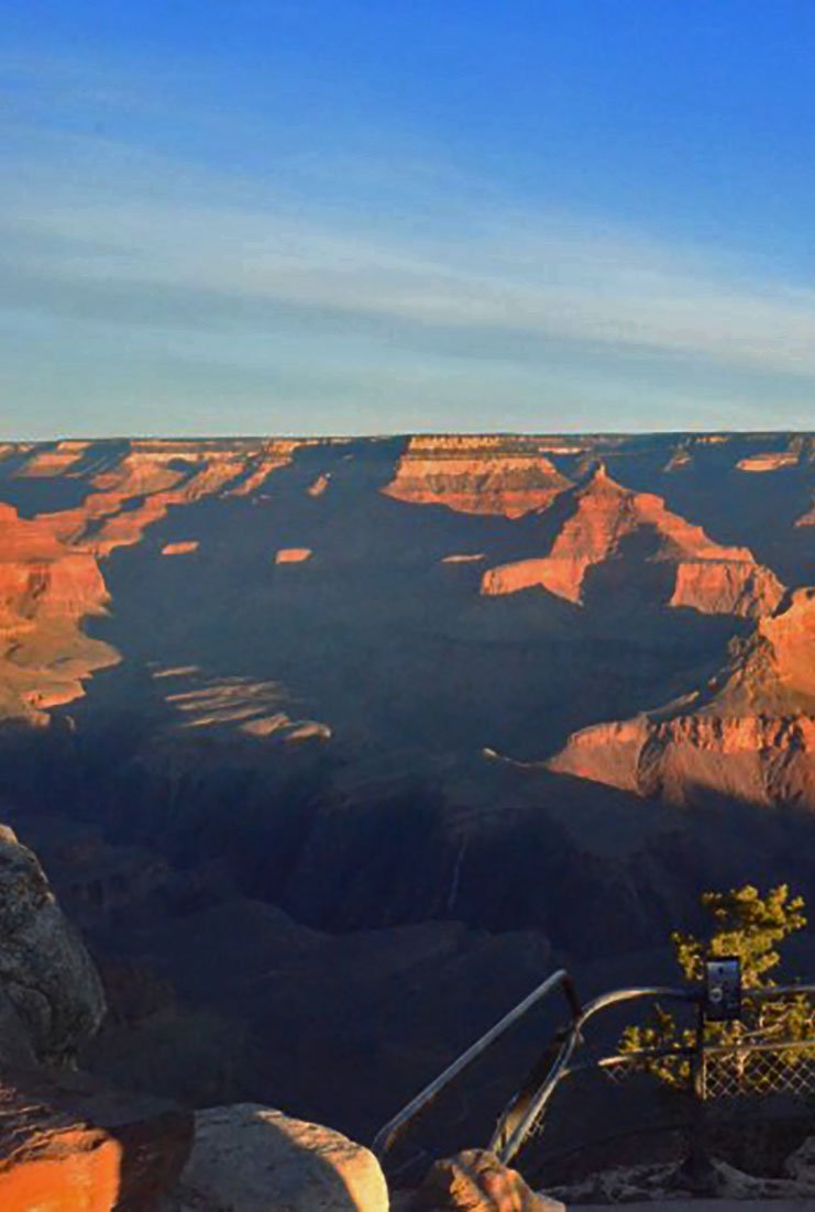 Vista do nascer do sol no Grand Canyon