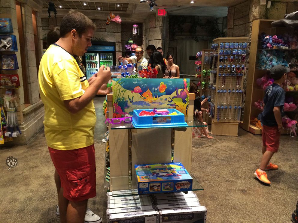 Aquario LV Victor loja