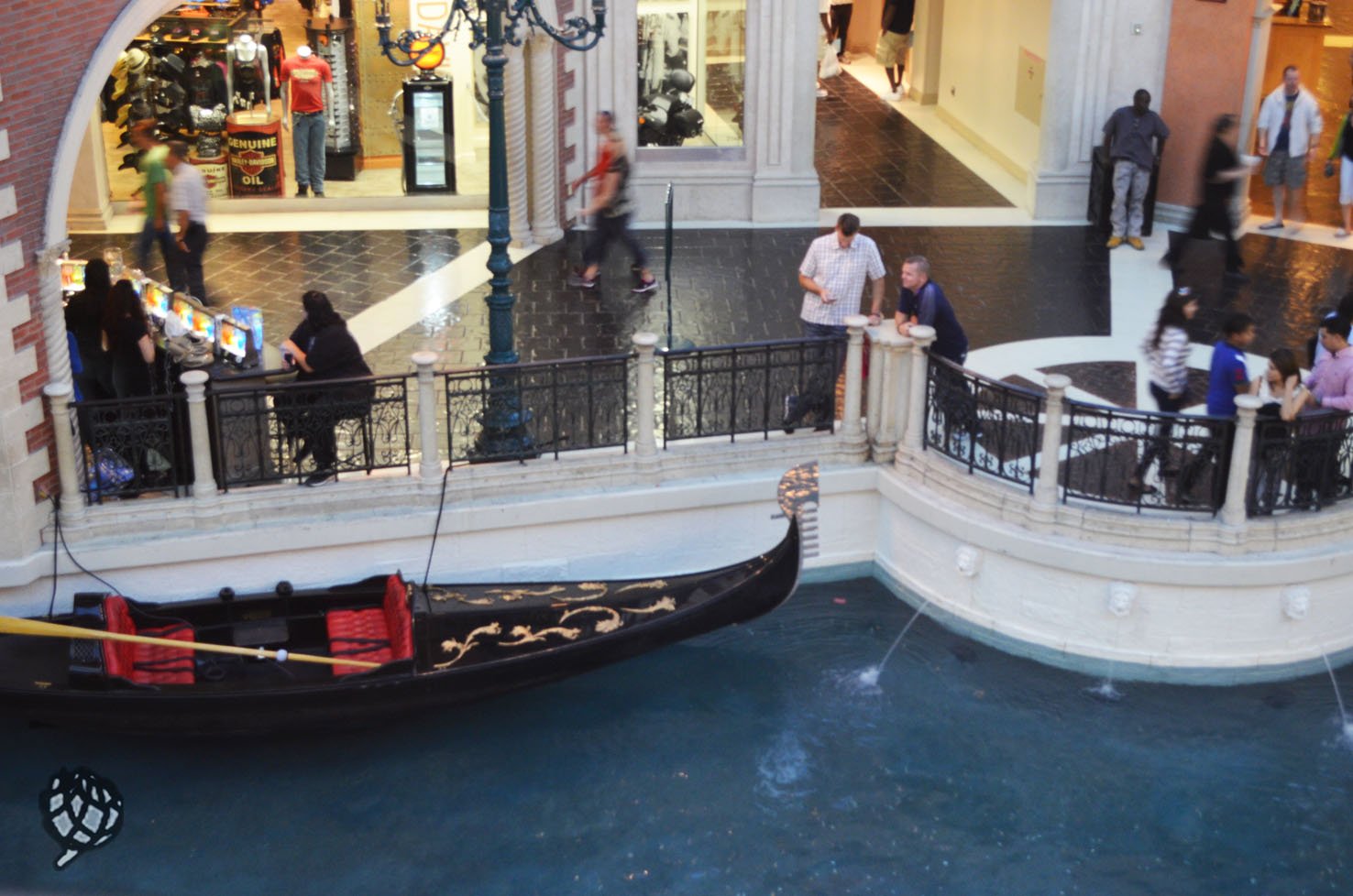 Grand Canal Shoppes canal