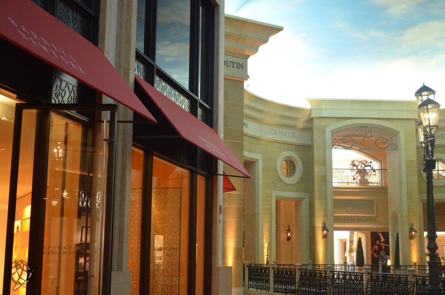 Grand Canal Shoppes interior 1