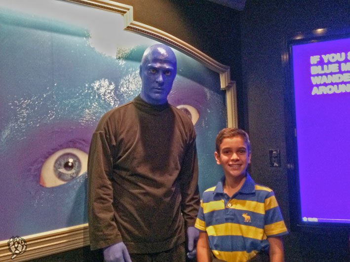 Blue Man Las Vegas Arthur com homem