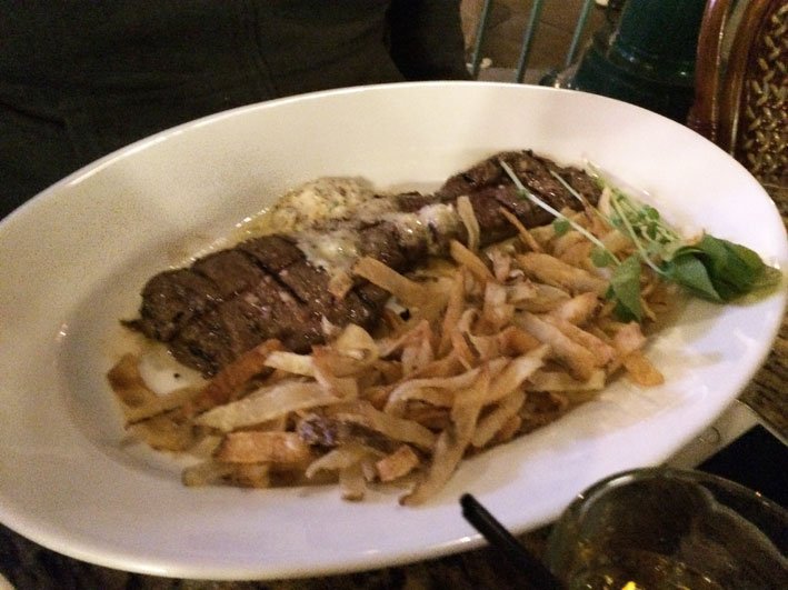 Jantar-Las-Vegas-Mon-Ami-Steak-Frites-classique