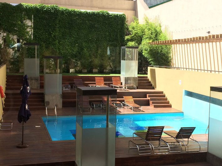 Be-Trimos-Hotel-piscina