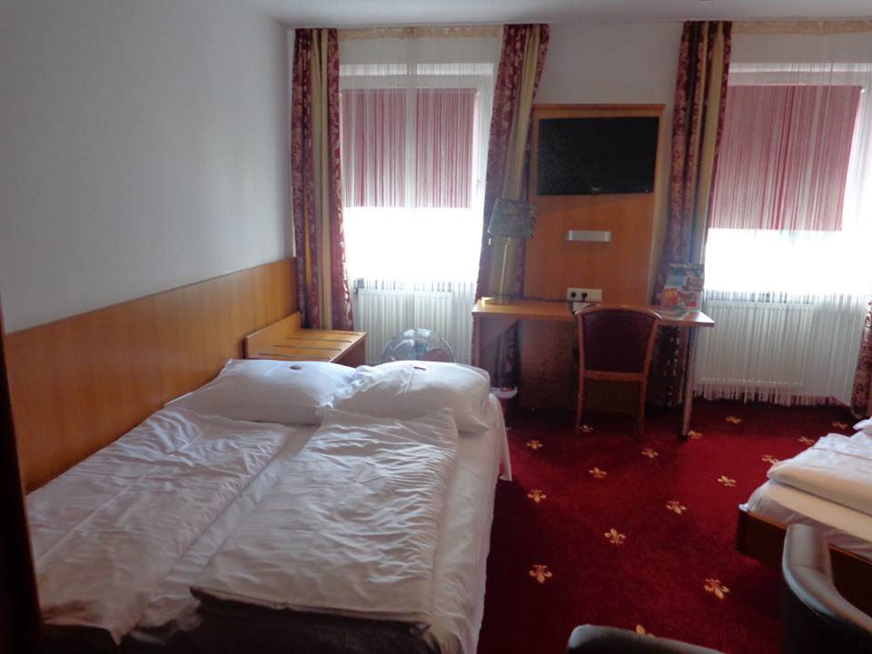 Hotel-Nuremberg-quarto-1