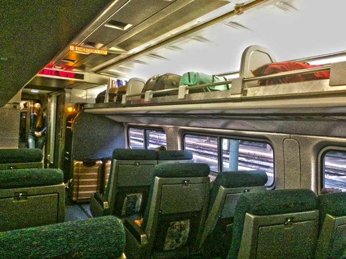 trem-Amtrak-malas