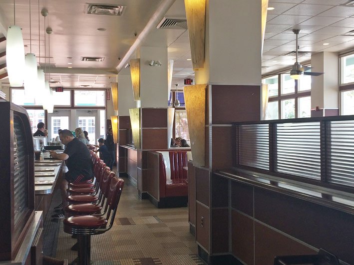 Market-Street-Cafe-interior