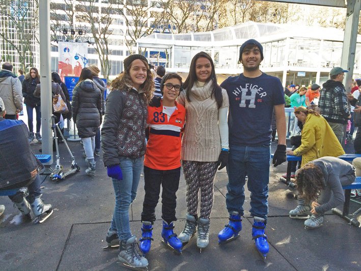Bryant-Park-New-York-jovens