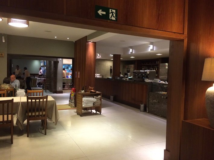 Restaurante-Camaroes-em-Natal-salao2