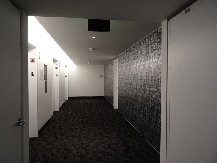 Onde-se-hospedar-em-San-Francisco-pagando-menos-elevadores