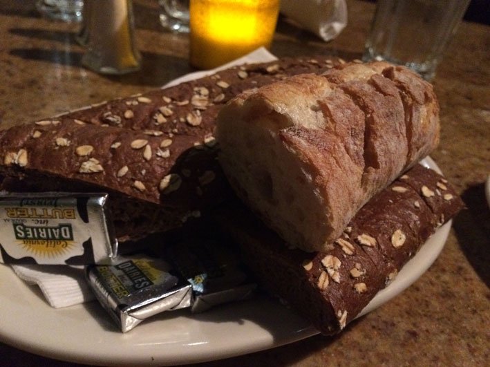 2-restaurantes-imperdiveis-para-jantar-em-San-Francisco-pao