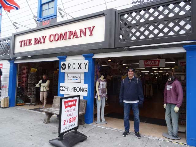 San-Francisco-fishermans-wharf-Hyde-Pier-loja