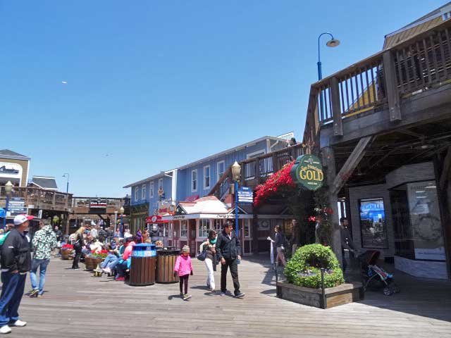 San-Francisco-fishermans-wharf-Pier-39-mall