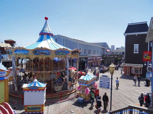 San-Francisco-fishermans-wharf-pier-39-mall2