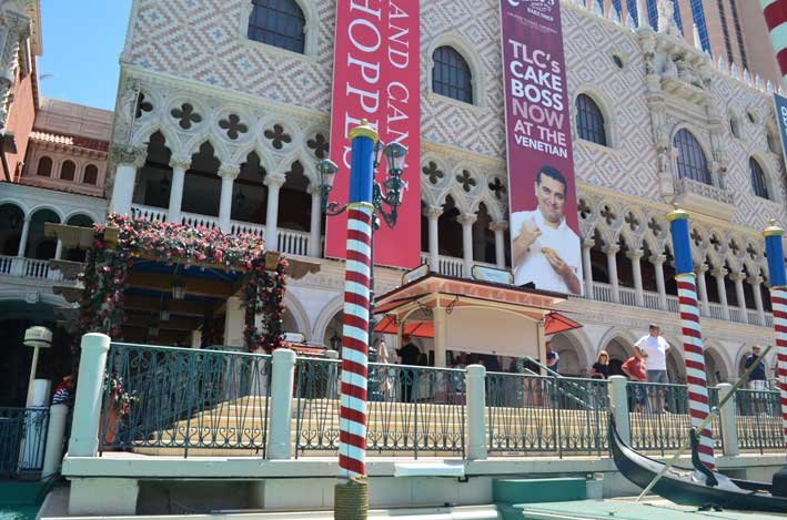 12-dicas-para-compras-em-Las-Vegas-alem-dos-outlets-grand-fachada