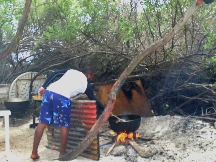 Como-e-o-passeio-a-Cayo-Bolivar-fogo