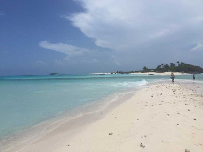 Como-e-o-passeio-a-Cayo-Bolivar-vista1
