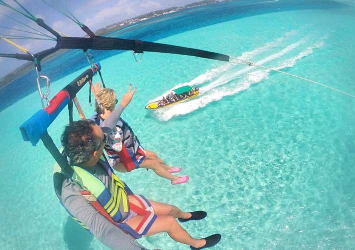 Tudo-sobre-o-voo-de-parasail-em-San-Andres-5
