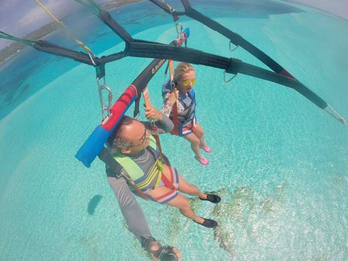 Tudo-sobre-o-voo-de-parasail-em-San-Andres3