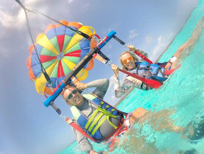 Tudo-sobre-o-voo-de-parasail-em-San-Andres4