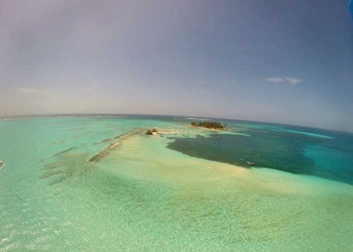 Tudo-sobre-o-voo-de-parasail-em-San-Andres6