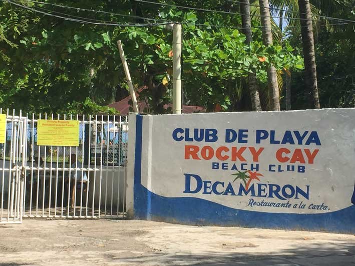 o-que-fazer-em-San-Andres-sem-sair-da-ilha-club-rocky-cay-muro2