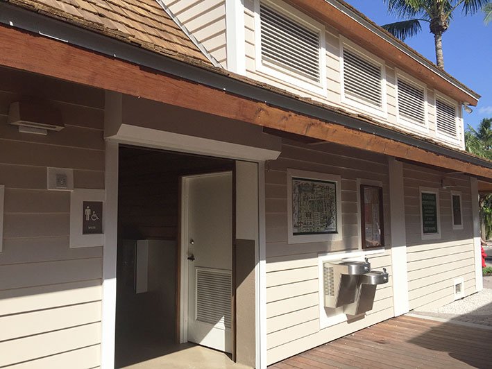 O-que-fazer-em-naples-em-um-dia-banheiros