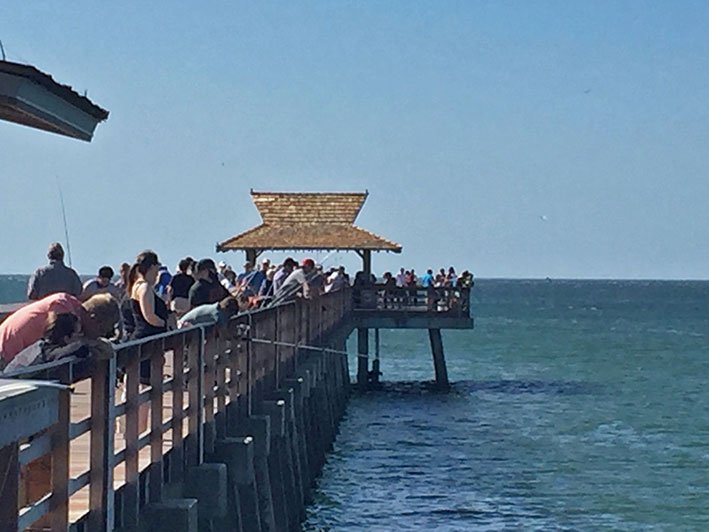 O-que-fazer-em-naples-em-um-dia-pier4