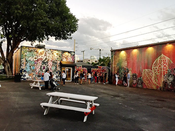 Interior do Wynwood Walls Wynwood arts district