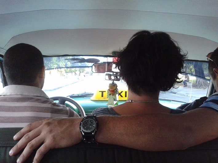 havana-a-capital-cubana-taxi