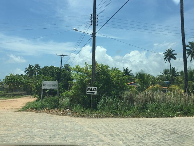 Placa de entrada da balsa para Porto da Pedra