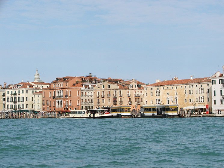 Murano-10
