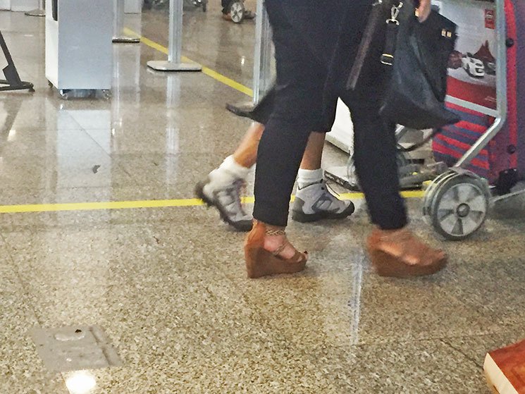 o que calcar (ou-nao) para viajar de aviao 11