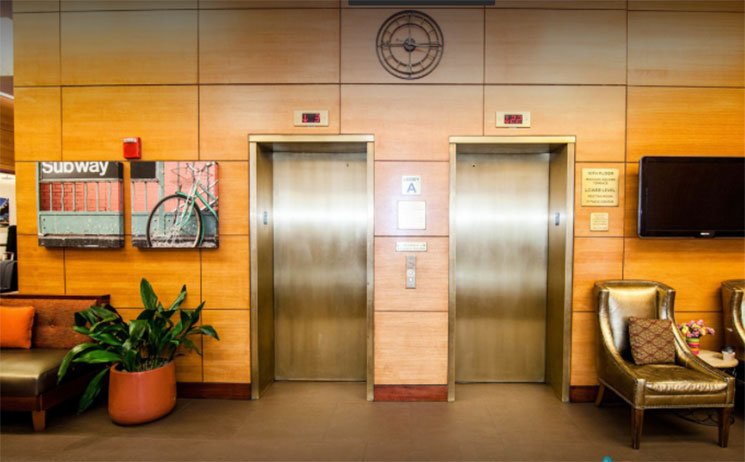 Hotel-em-New-York-Double-Tree-Hilton-elevadores