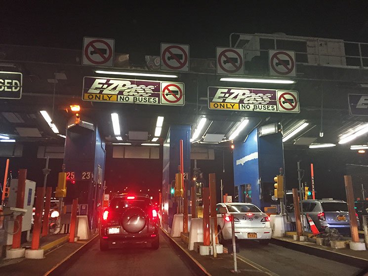 Viagem-de-carro-de-New-York-para-Boston-pedagio