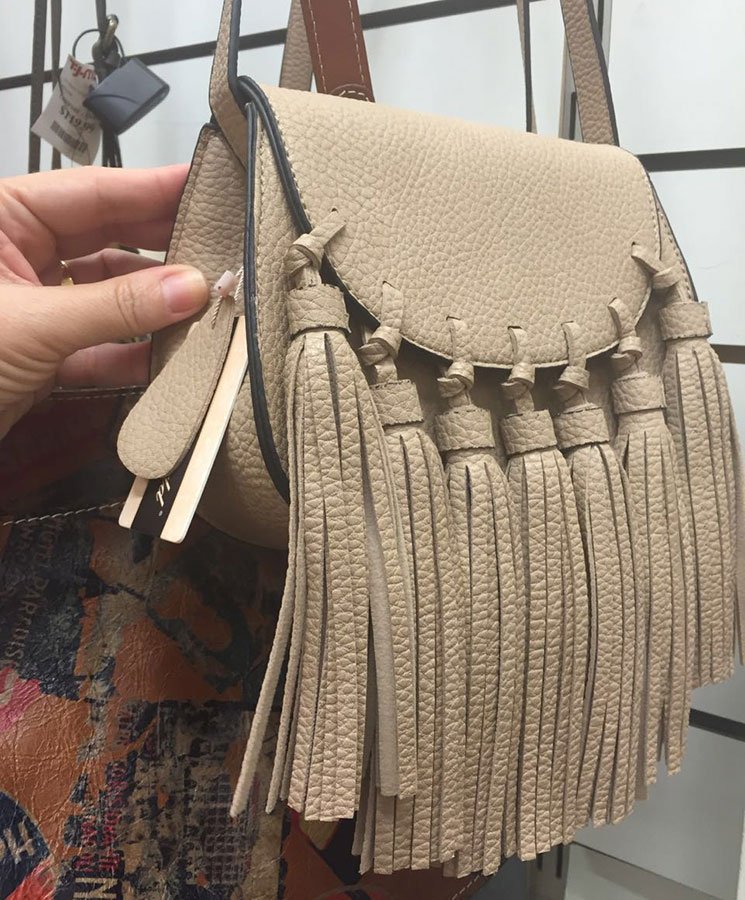 compras-nos-estados-unidos-bolsas-pequenas-bege