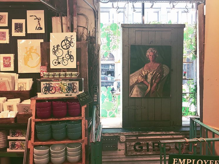 Interior da Fishs Eddy em New York