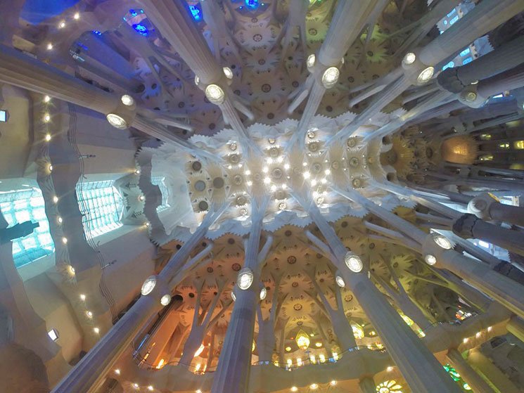 sagrada-familia-interior2