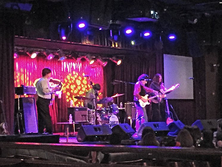 beatles-brunch-buffet-10