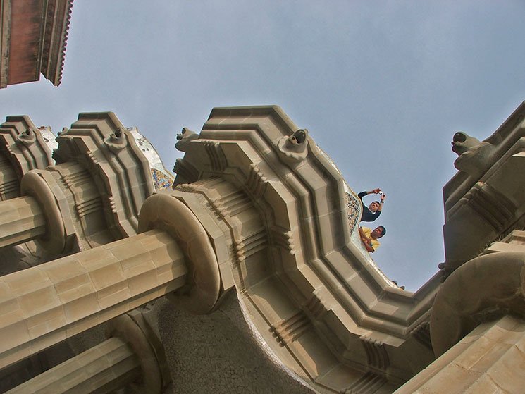 parque-guell-2