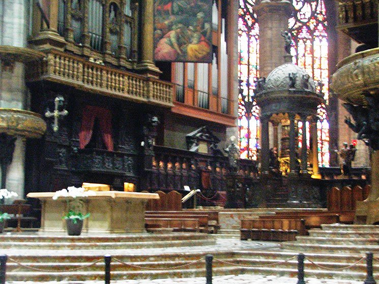 Interior do Duomo de Milão