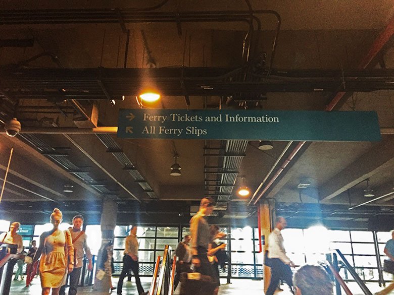 Porto de embarque de ferry em Hoboken
