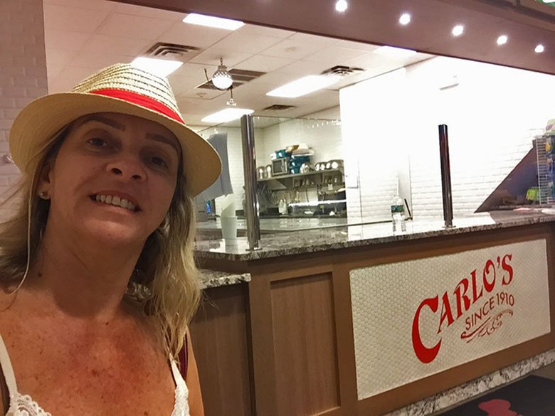 Cozinha da Carlo's Bake Shop