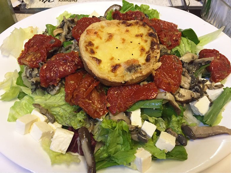 Salada da Padaria Bella Paulista