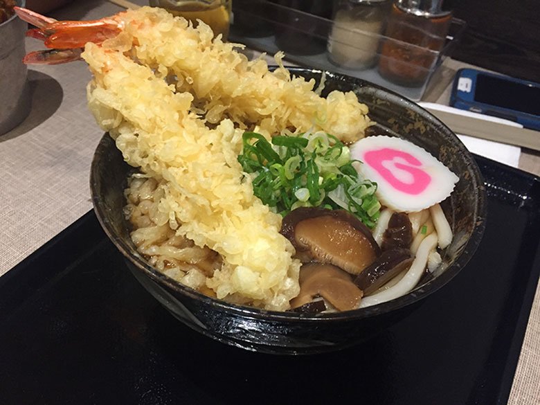 Udon especial do Momo Lamen na Liberdade