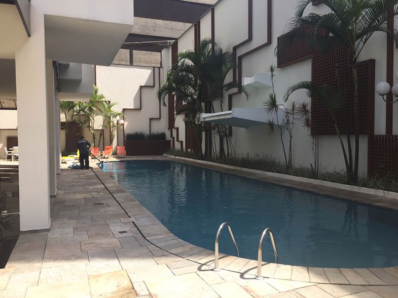 Piscina do La Residence Paulista