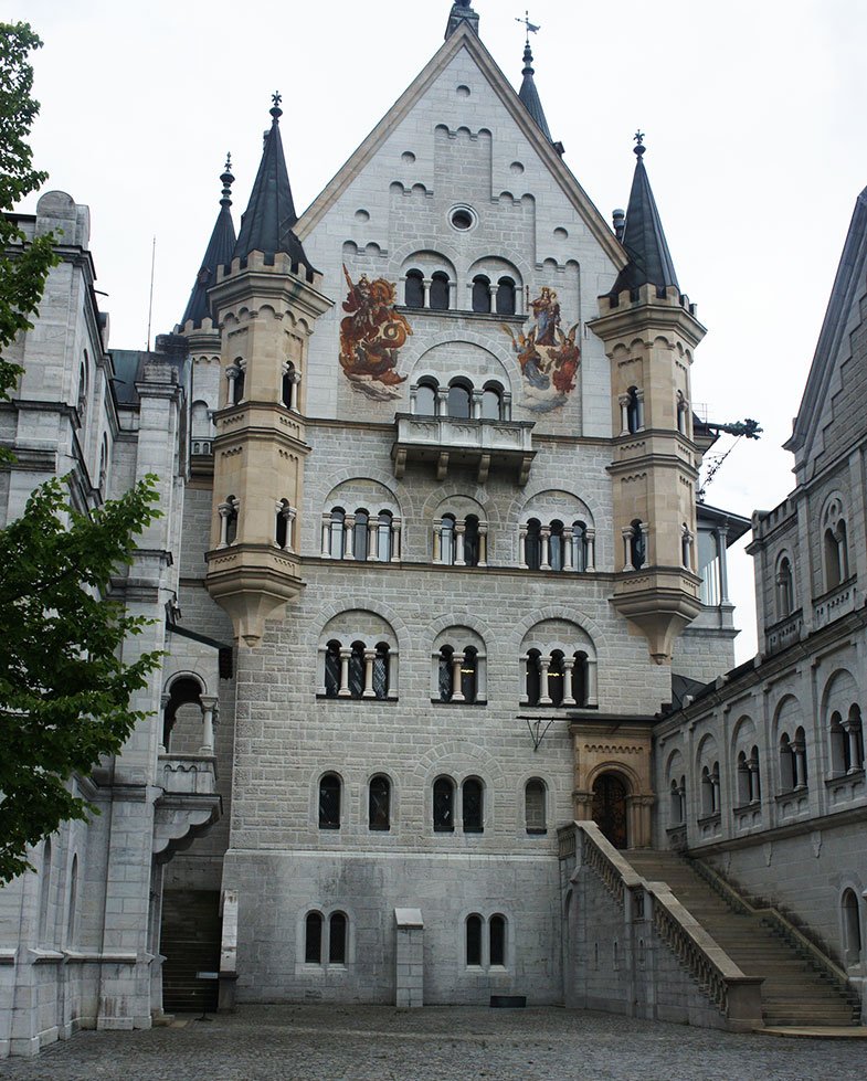 Pátio superior do Castelo de Neuschwanstein