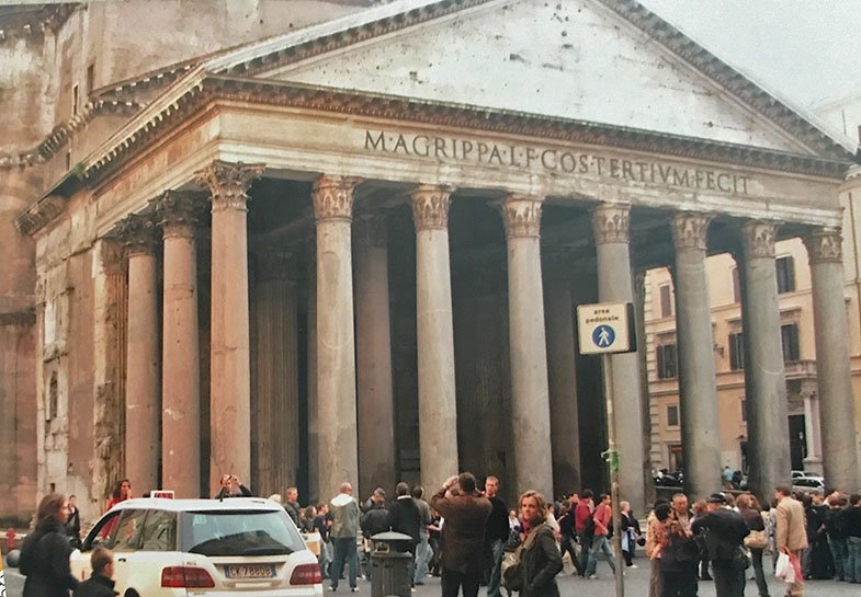 Pantheon em Roma
