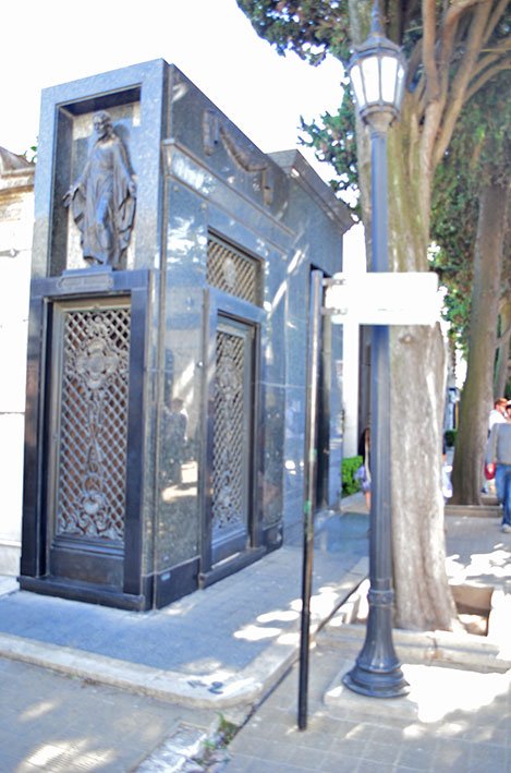 Sinalização para o túmulo de Evita Perón