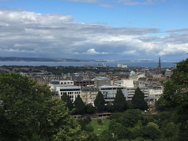 Vista panorâmica de Edimburgo
